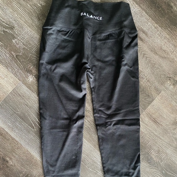 SOLD Linear Pant - Midnight - Picture 3 of 6
